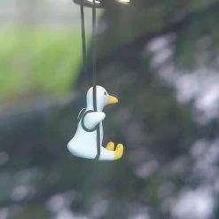 PERLE RARE 2 Pièces Auto Rétroviseurs Charmes Radiateur Voiture Ornement Swing Duck Mignon Volant Suspendu Pendentif Petit Canard Aromathérapie Décoration -Miroir Soldes Boutique 64467596 3
